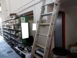 19#7562 Attrezzature per la movimentazione della merce