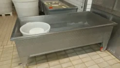 3#6815 Attrezzature per la produzione di formaggi e latticini