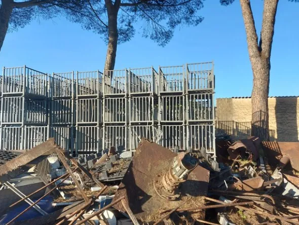 1#7972 Attrezzature per salumificio