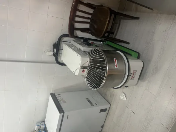Attrezzature pizzeria completa