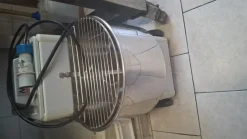 Attrezzature pizzeria usate in buono stato..