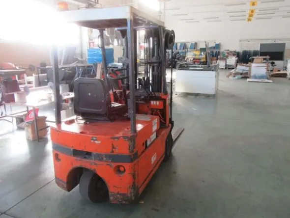 2#4450 Attrezzature produzione timbri e articoli cancelleria