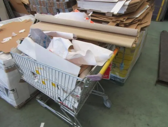 2#4450 Attrezzature produzione timbri e articoli cancelleria