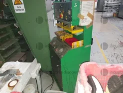 7#9756 Attrezzaure e macchinari vari