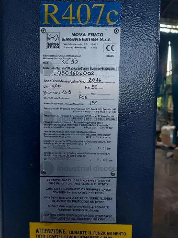7#9756 Attrezzaure e macchinari vari