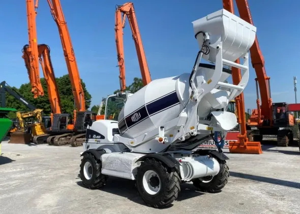 Autobetoniera Fiori DBX10 2025