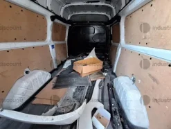 34#8738 Autocarri Ford Transit Custom e Fiat Doblò
