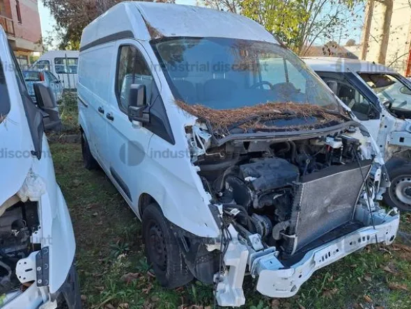 34#8738 Autocarri Ford Transit Custom e Fiat Doblò