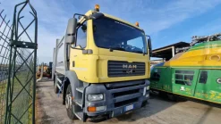 AUTOCARRO COMPATTATORE MAN mod: 18.320