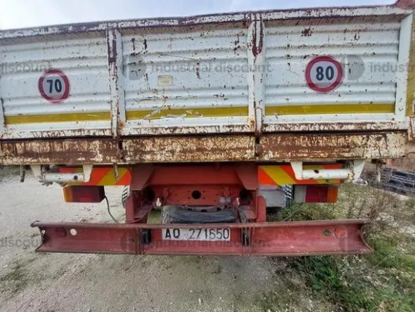 9#8924 Autocarro con grù Fiat Iveco