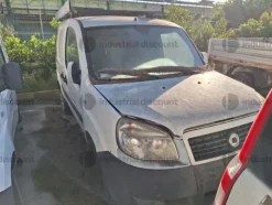 5#9329 Autocarro Fiat Doblò