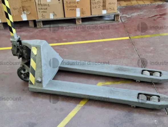 1#9745 Autocarro Fiat Ducato e attrezzatura per calzaturificio