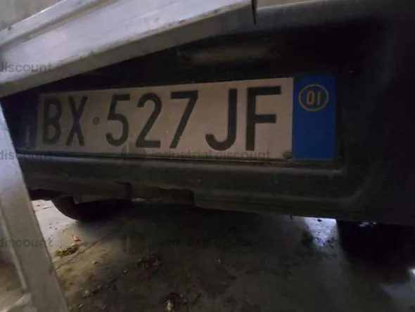 57#8980 Autocarro Fiat Panda