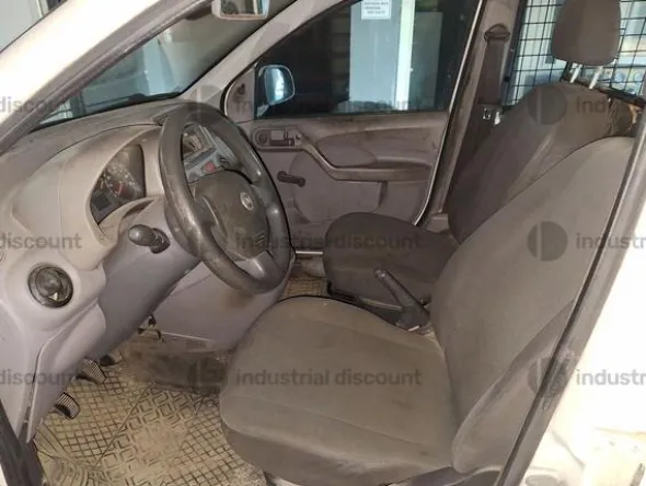 1#8861 Autocarro Fiat Panda 1.2D