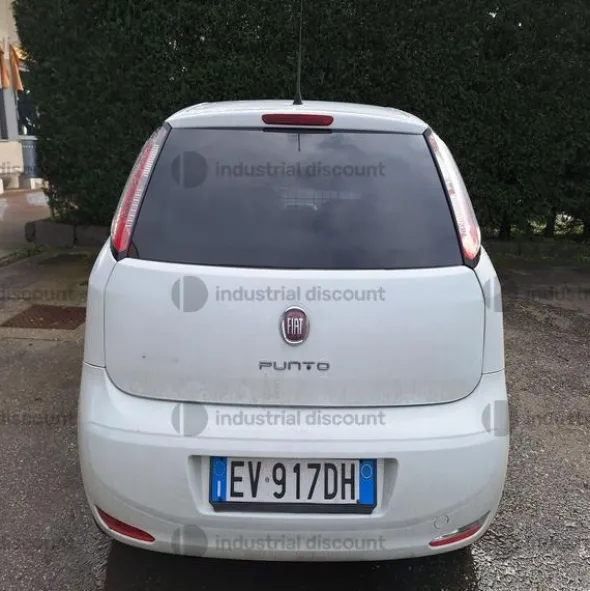 6#8848 Autocarro Fiat Punto Van