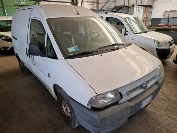 5#7142 Autocarro Fiat Scudo