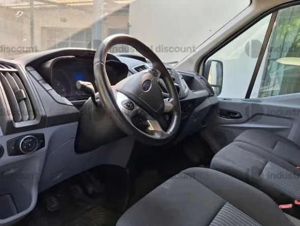17#9500 Autocarro Ford Transit