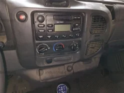 10#9200 Autocarro Ford Transit cassonato
