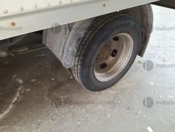 10#9200 Autocarro Ford Transit cassonato