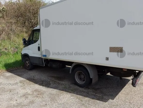 1#9118 Autocarro isotermico Iveco
