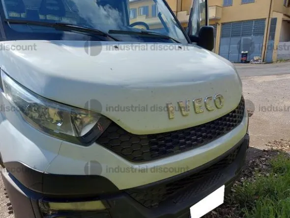 1#9118 Autocarro isotermico Iveco
