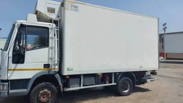 8#6287 Autocarro Iveco