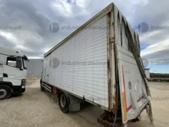 1#9768 Autocarro Iveco