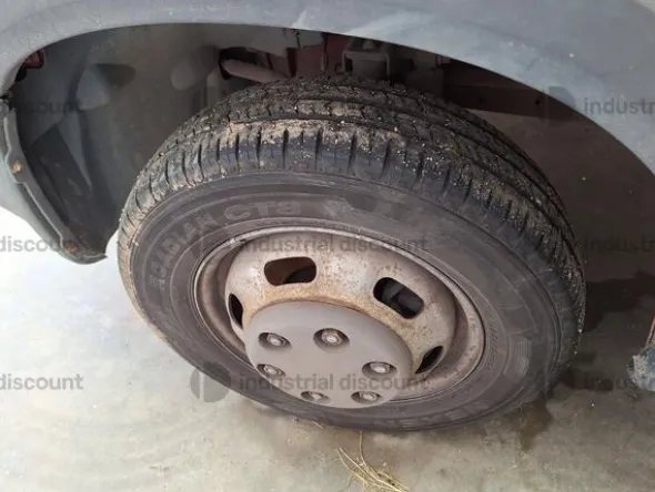4#9097 Autocarro Iveco 35/A