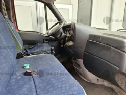4#9097 Autocarro Iveco 35/A