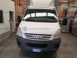 11#8867 Autocarro Iveco 35C10