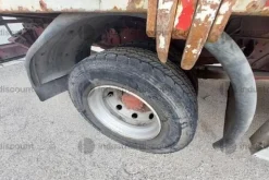 4#6485 Autocarro Iveco con gru