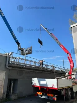 1#9682 Autocarro Iveco 190-32 con gru Fassi
