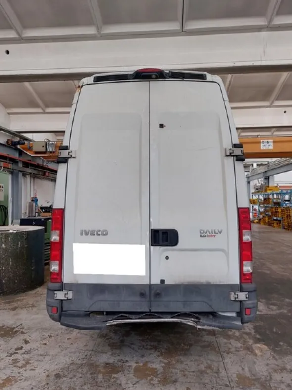 3#7923 Autocarro Iveco Daily