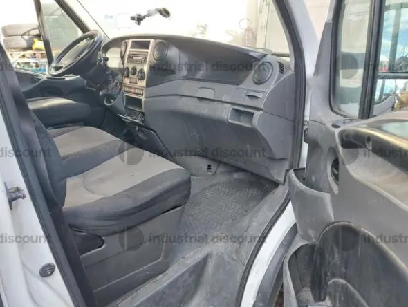 16#9138 Autocarro Iveco Daily