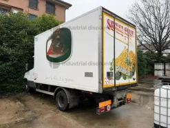 9#9826 Autocarro Iveco Daily