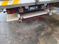 1#9829 Autocarro Iveco 120E18