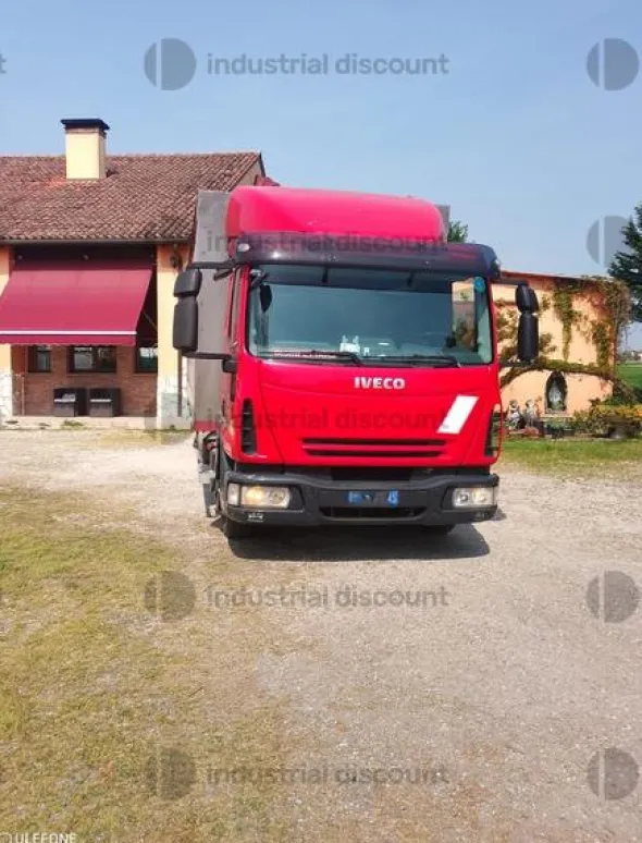 1#9347 Autocarro Iveco 75/E4