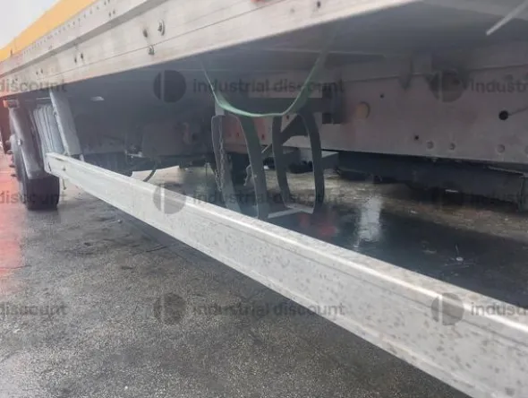 21#9138 Autocarro Iveco Eurocargo