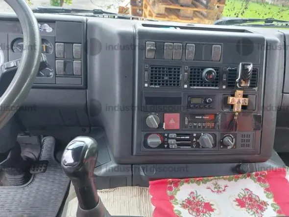 1#9761 Autocarro Iveco Eurotech