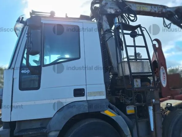 8#9304 Autocarro IvecoEurotech con gru e ragno/polipo a 6 chele