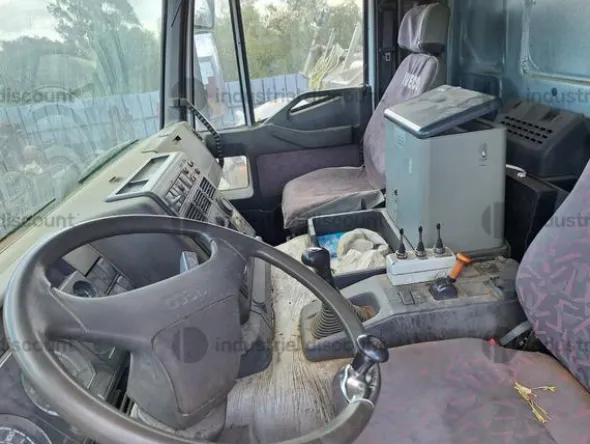 8#9304 Autocarro IvecoEurotech con gru e ragno/polipo a 6 chele