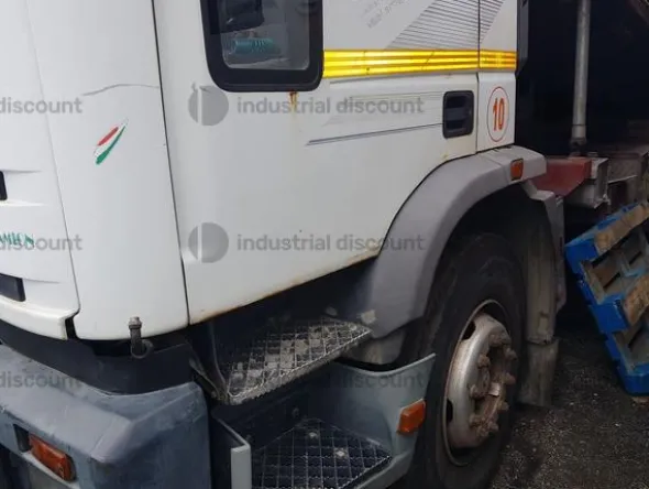 3#9863 Autocarro Iveco Eurotech 190E27