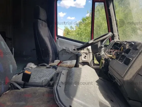1#10273 Autocarro Iveco Tector 120e23, trattore stradale Stralis 450e5, trattore stradale Iveco Eurostar