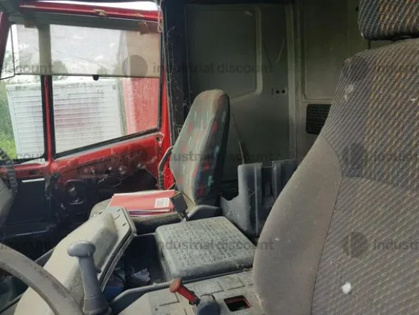 1#10273 Autocarro Iveco Tector 120e23, trattore stradale Stralis 450e5, trattore stradale Iveco Eurostar