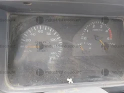 1#9100 Autocarro Nissan