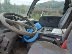 1#9100 Autocarro Nissan