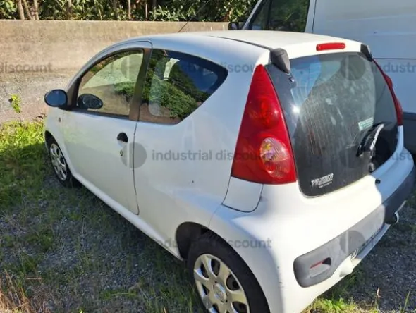 300#9727 Autocarro Peugeot 107