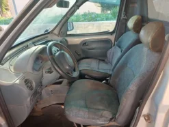 2#7813 Autocarro Renault Kangoo