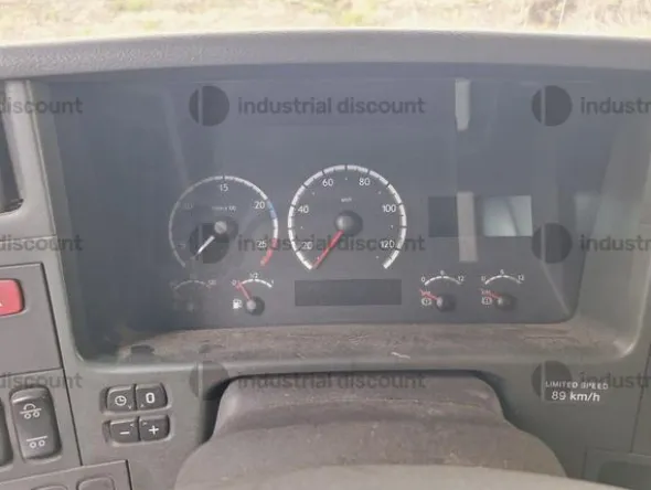 27#9304 Autocarro Scania