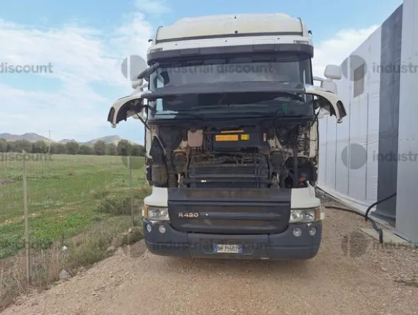 27#9304 Autocarro Scania